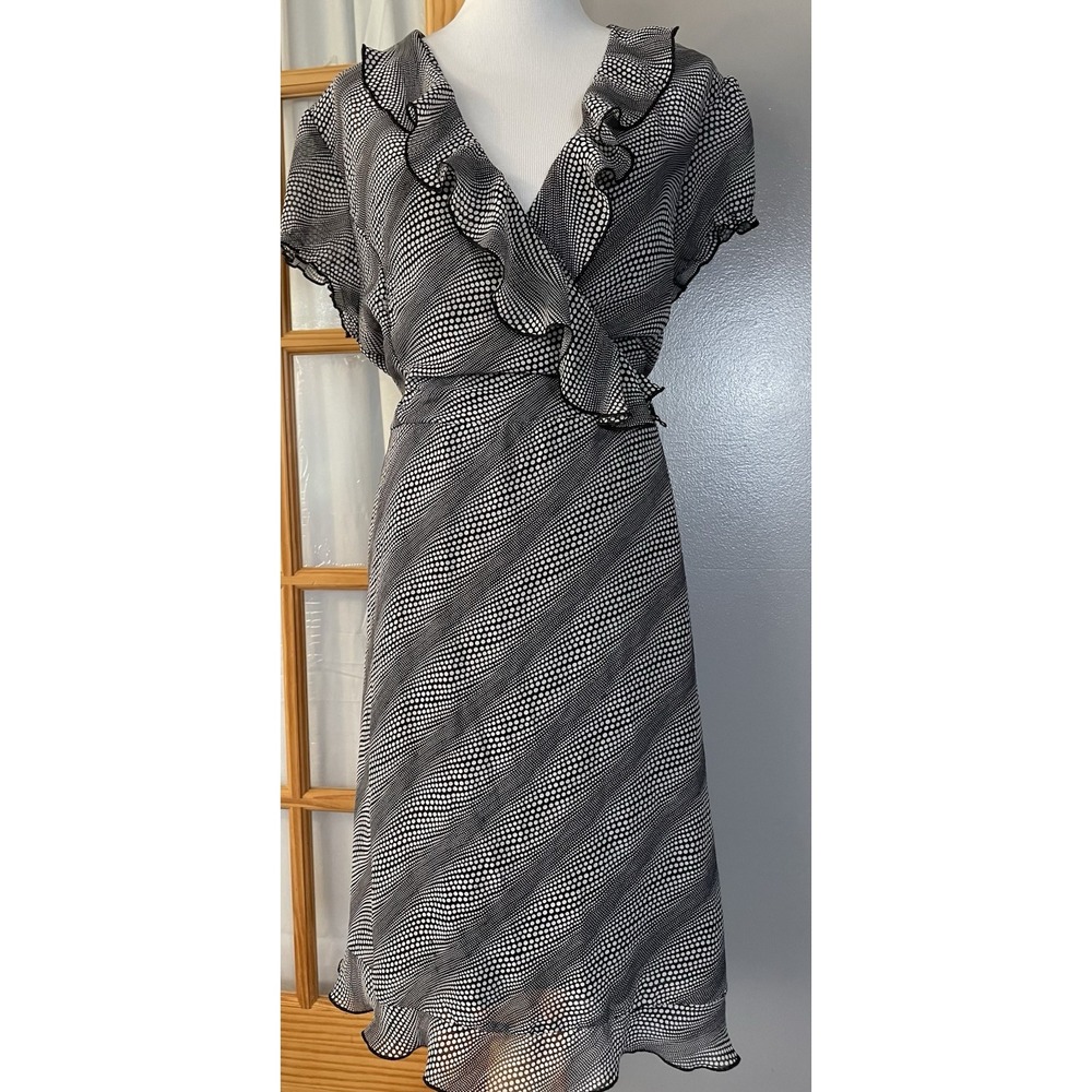 Vior Vior Polka Dots A-Line Dress 20W Gray Printed Ruffles V Neck Casual Party
